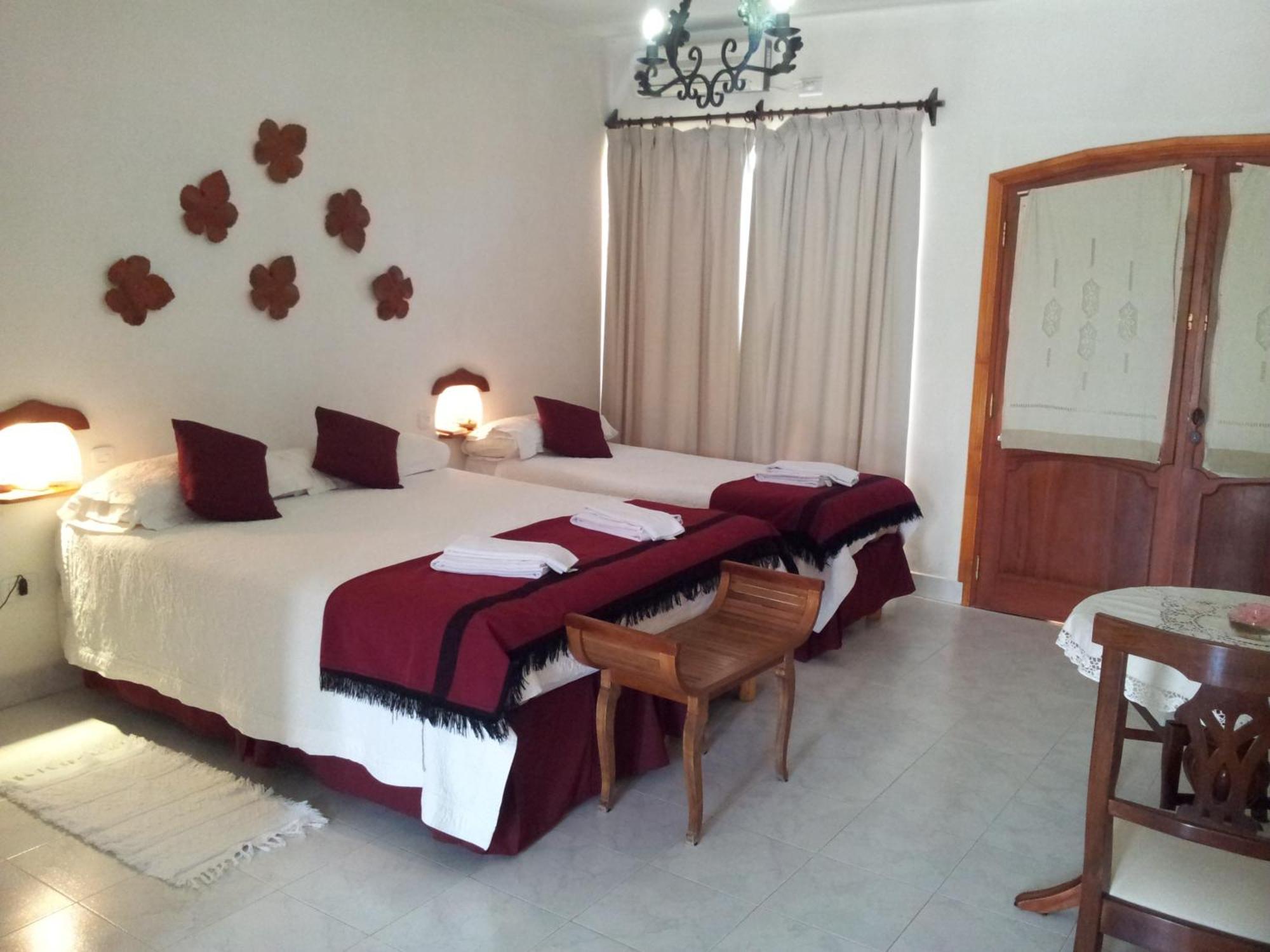 Hotel Portal Del Santo كفايات المظهر الخارجي الصورة