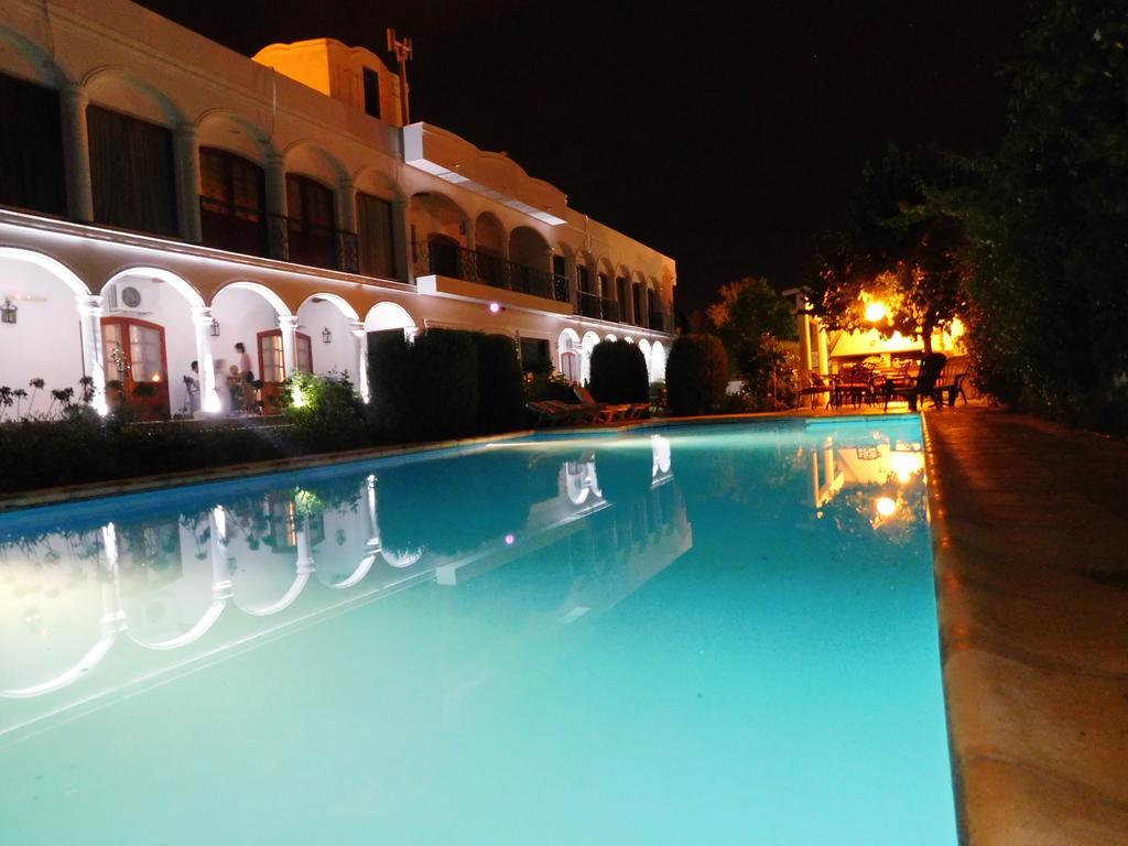 Hotel Portal Del Santo كفايات المظهر الخارجي الصورة